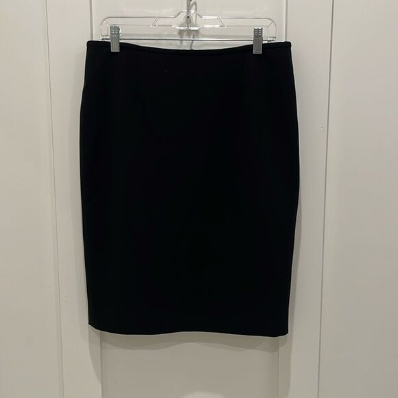 Calvin Klein black lined skirt - Picture 1 of 7